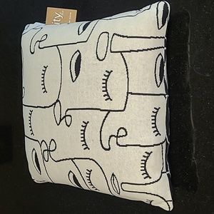 Face Throw Pillow